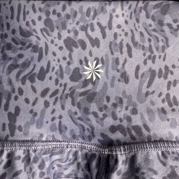 Athleta Salutation Printed Crop Jogger Tempest Violet size XL - Picture 5 of 9